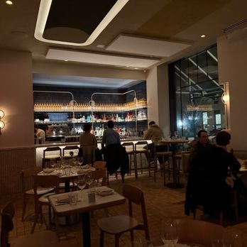 La Pecora Bianca UES - Bar - Italian Near Me - New York, New York La Pecora Bianca UES - Bar - Italian Near Me - New York, New York