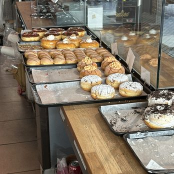 Birdies - DONUTS!!! - Donuts Near Me - Los Angeles, California Birdies - DONUTS!!! - Donuts Near Me - Los Angeles, California