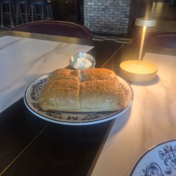 Maggiano's Little Italy - Bread - Italian Near Me - Costa Mesa, California Maggiano's Little Italy - Bread - Italian Near Me - Costa Mesa, California