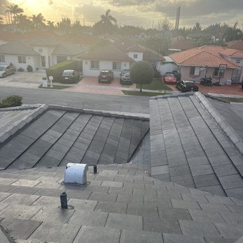 Dafam Roofing - Roof done - Roofing Near Me - Miami, Florida