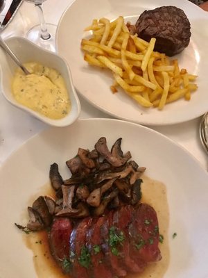 Chez Georges by null