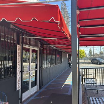 Lucero Bakery - Bakeries Near Me - Commerce, California