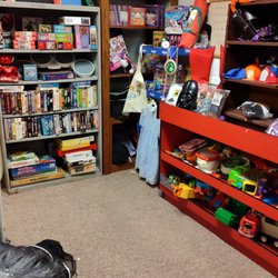 Hidden Treasures Thrift Store & Estate Sale Services - Games,books,toys