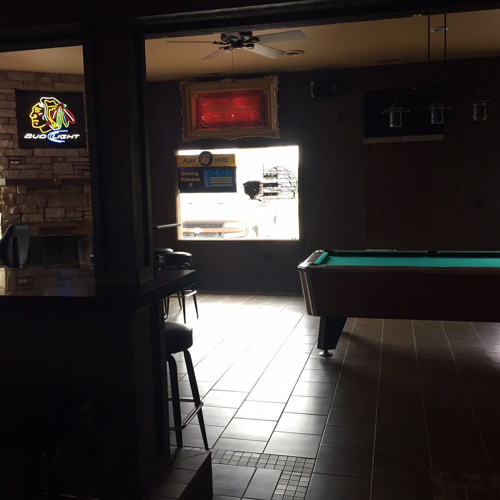 Muggs & Sudds - Pool table & slots - Bars Near Me - Momence, Illinois Muggs & Sudds - Pool table & slots - Bars Near Me - Momence, Illinois