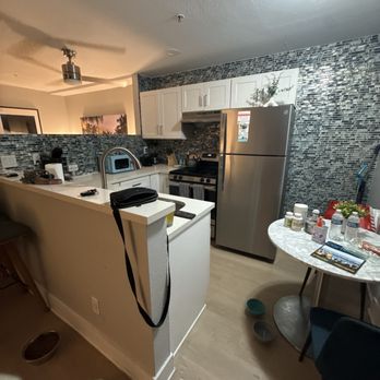 Sea Breeze - Kitchen - Vacation Rentals Near Me - Carlsbad, California Sea Breeze - Kitchen - Vacation Rentals Near Me - Carlsbad, California