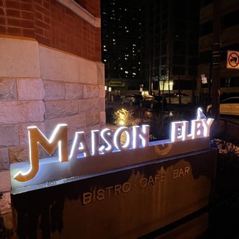 Maison Selby - Outside - French Near Me - Toronto, Ontario Maison Selby - Outside - French Near Me - Toronto, Ontario