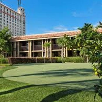 DoubleTree by Hilton - Court yard - Hotels Near Me - Orlando, Florida