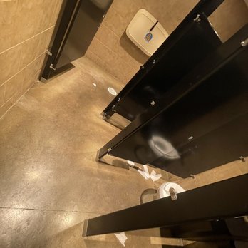 Wahlburgers - Women's bathroom - Burgers Near Me - Cleveland, Ohio Wahlburgers - Women's bathroom - Burgers Near Me - Cleveland, Ohio