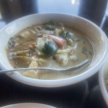 Ros Siam - Green Curry with chicken - Thai Near Me - Denver, Colorado