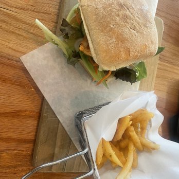 Basico Bistro Cafe - Sesame Salmon Burger - American Near Me - El Paso, Texas