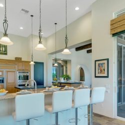 Resort Home Destinations - Sit up bar!