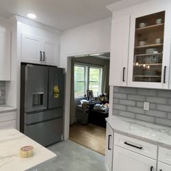 Mingda Hardwood Floor & Tile