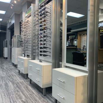 Feeser EyeCare - Frame displays located in the clinic. - Optometrists Near Me - Odessa, Texas Feeser EyeCare - Frame displays located in the clinic. - Optometrists Near Me - Odessa, Texas