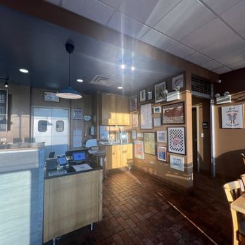 Cured & Crafted - Interior @veefoodlife - Sandwiches Near Me - Chicago, Illinois