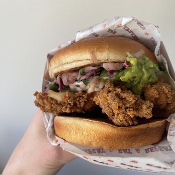 Big Chicken - SHAQ ATTACK (plus guacamole add-on) - Burgers Near Me - Rosemont, Illinois