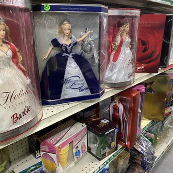 Moosehead Toys and Comics - Hard to find Vintage Barbie dolls. - Comic Books Near Me - Sarasota, Florida Moosehead Toys and Comics - Hard to find Vintage Barbie dolls. - Comic Books Near Me - Sarasota, Florida