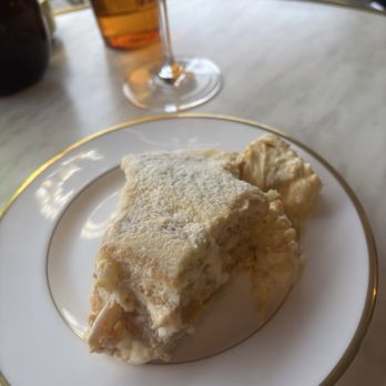 Vin Folk - Lovely dessert - Restaurants Near Me - Hermosa Beach, California Vin Folk - Lovely dessert - Restaurants Near Me - Hermosa Beach, California