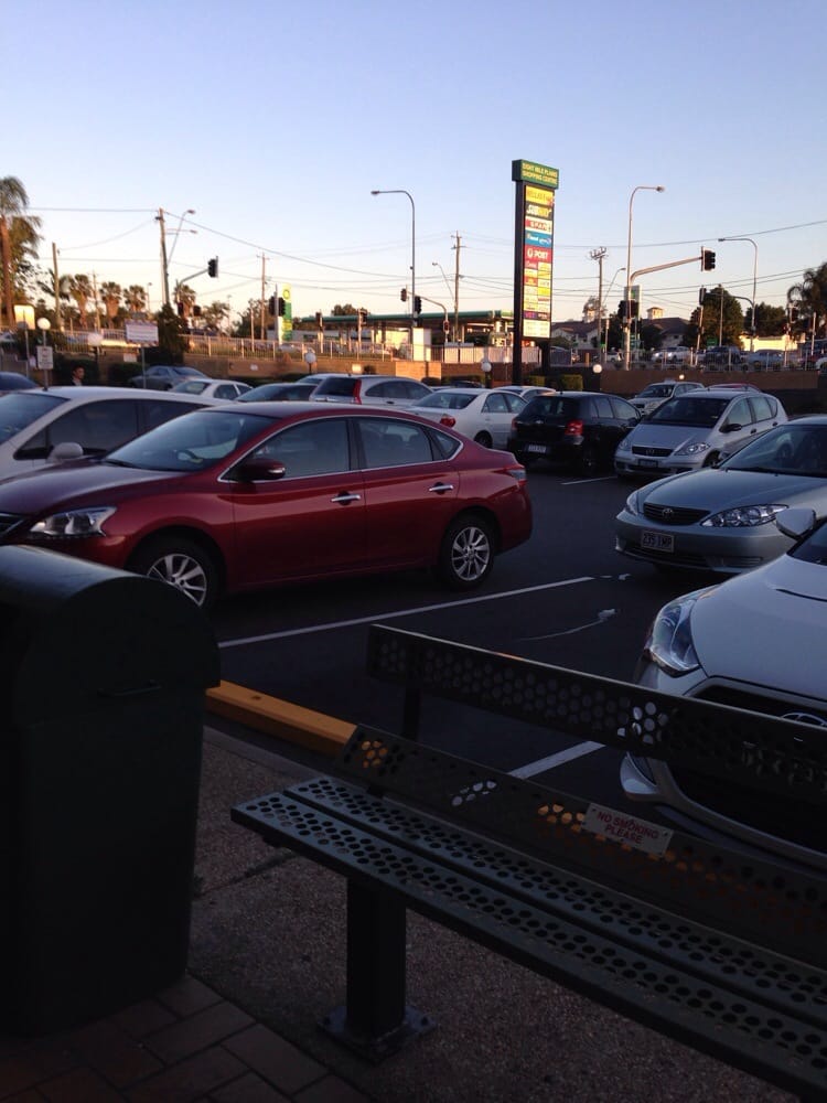 EIGHT MILE PLAINS MEDICAL CENTRE 218 Padstow Rd, Eight Mile Plains