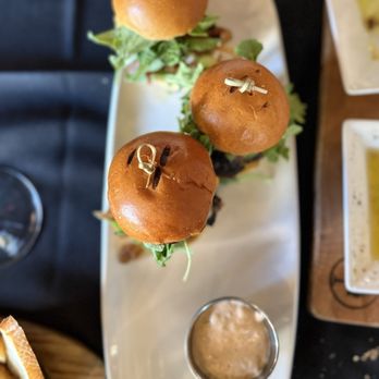 Tribeca Gastro Bar & Grille - Nicely charred sliders! - Gastropubs Near Me - Westfield, Massachusetts Tribeca Gastro Bar & Grille - Nicely charred sliders! - Gastropubs Near Me - Westfield, Massachusetts