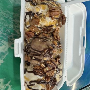Sugarland Candy & Ice Cream - Turtle Sundae only $9.99! Huge even for two people. - Candy Stores Near Me - Destin, Florida Sugarland Candy & Ice Cream - Turtle Sundae only $9.99! Huge even for two people. - Candy Stores Near Me - Destin, Florida