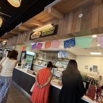 Midtown Eats - Food Court Near Me - Honolulu, Hawaii