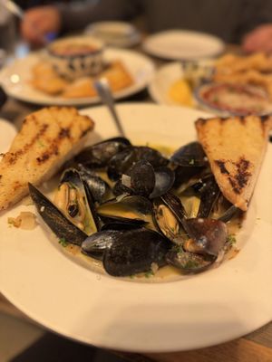 Anthonino's Taverna by null