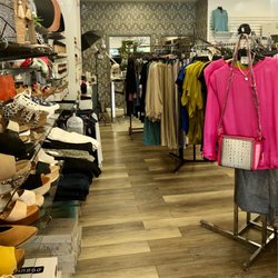 Sassy Boutique - Women's shoes & handbags