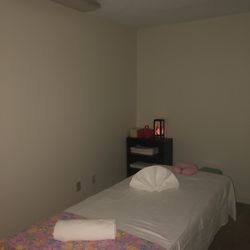 Cherry Blossom Massage