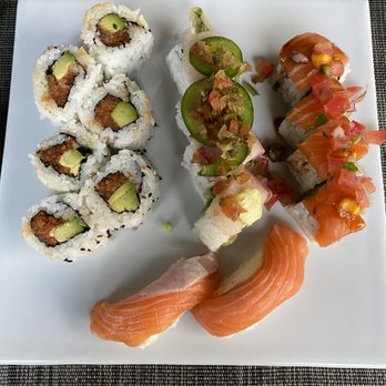 Sushi Hachi - Sushi Bars Near Me - Washington, DC, District of Columbia Sushi Hachi - Sushi Bars Near Me - Washington, DC, District of Columbia