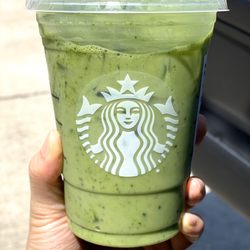 Starbucks - Grande pineapple matcha