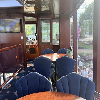 Paradise Charter Cruises - Boating Near Me - Excelsior, Minnesota