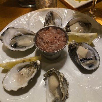 Keenan's at the Pier - Perfect PNW local oysters - Seafood Near Me - Bellingham, Washington Keenan's at the Pier - Perfect PNW local oysters - Seafood Near Me - Bellingham, Washington