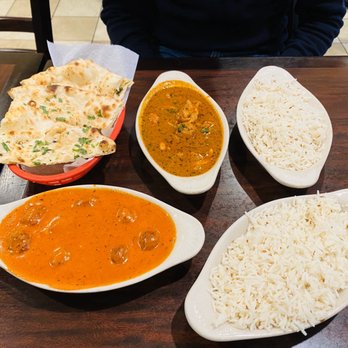 Spice King - Malai Kofta, Chicken Curry, Garlic Naan and Rice - Indian Near Me - Renton, Washington