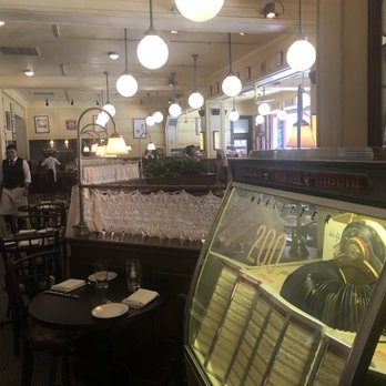 Parc - Old AF jukebox and dining area - French Near Me - Philadelphia, Pennsylvania Parc - Old AF jukebox and dining area - French Near Me - Philadelphia, Pennsylvania