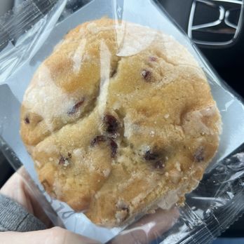 Dutch Bros Coffee - Orange Cranberry Muffin Top - Juice Bars & Smoothies Near Me - Sacramento, California