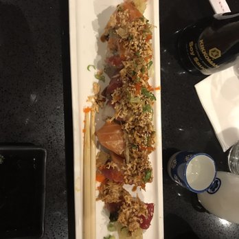 Senro Sushi - I got this roll. No wasabi or ginger on my plate. I had to ask for some. I've had nicer rolls. - Sushi Bars Near Me - San Jose, California Senro Sushi - I got this roll. No wasabi or ginger on my plate. I had to ask for some. I've had nicer rolls. - Sushi Bars Near Me - San Jose, California