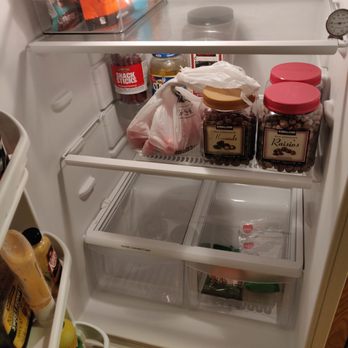 Linnsey's Cleaning Services - This fridge looks new! - Office Cleaning Near Me - Granite Bay, California Linnsey's Cleaning Services - This fridge looks new! - Office Cleaning Near Me - Granite Bay, California