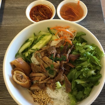 Pho 7 Anh - Rice Vermicelli! Pork had so much flavor!!! - Vietnamese Near Me - Turlock, California