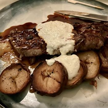 Triumph Brewing Company - NY Strip with duck fat potatoes - Breweries Near Me - Princeton, New Jersey Triumph Brewing Company - NY Strip with duck fat potatoes - Breweries Near Me - Princeton, New Jersey