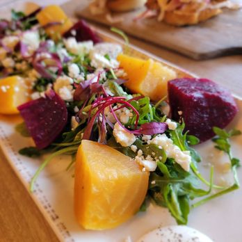 Range - Their beet salad is so good - New American Near Me - Sacramento, California Range - Their beet salad is so good - New American Near Me - Sacramento, California
