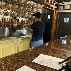 Riepstine's Pub - The awesome bartender Jessica working the taps.