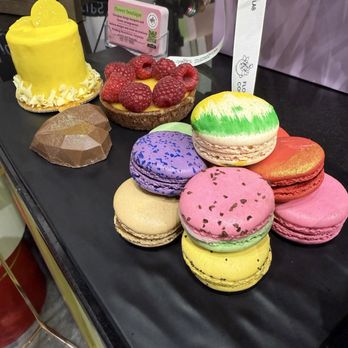The Flower lab - Dessert - Florists Near Me - Staten Island, New York