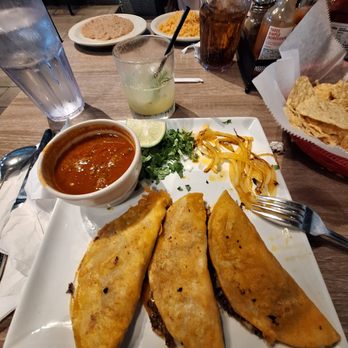 Dos Hermanos - Bars Near Me - Cedar Park, Texas Dos Hermanos - Bars Near Me - Cedar Park, Texas