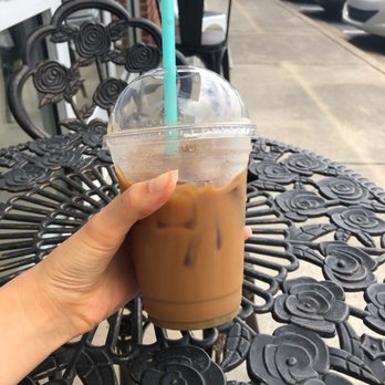 Zoom Coffee Roasters - Iced Mint Latte - Coffee Roasteries Near Me - Suwanee, Georgia