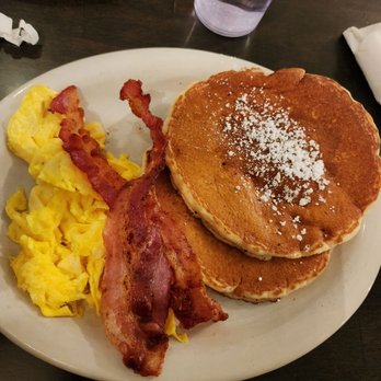 Colonial Pancake House - Breakfast & Brunch Near Me - Williamsburg, Virginia Colonial Pancake House - Breakfast & Brunch Near Me - Williamsburg, Virginia