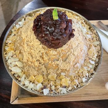 Soricha Tysons - Bing soo with red bean - Juice Bars & Smoothies Near Me - Tysons, Virginia