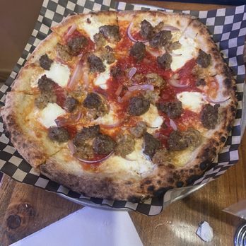 Hey, Neighbor! Pizza House - Plenty of meat, a little short on the onion. Still delicious! - Pizza Near Me - Eugene, Oregon