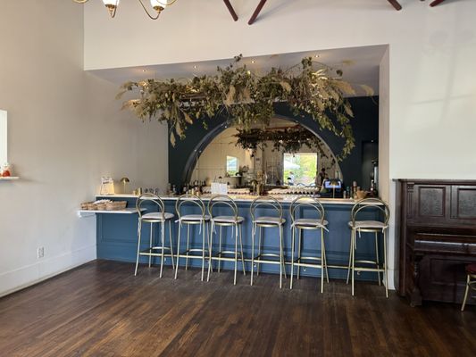 Sessions Stand by null