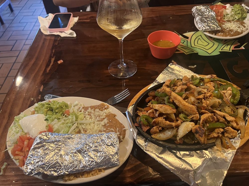 Aztca Mexican Grill