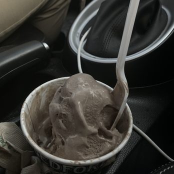 Bedford Farms - What's left - Ice Cream & Frozen Yogurt Near Me - Concord, Massachusetts